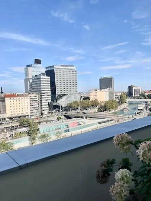 Luxury City Penthouse Apartment Βιέννη